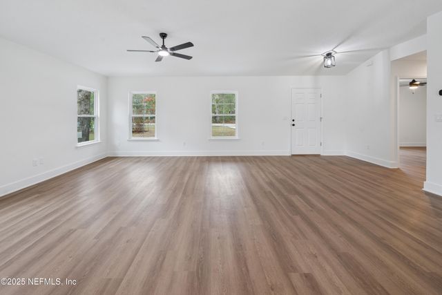 1264 CORAL FARMS Road, Florahome, FL 32140