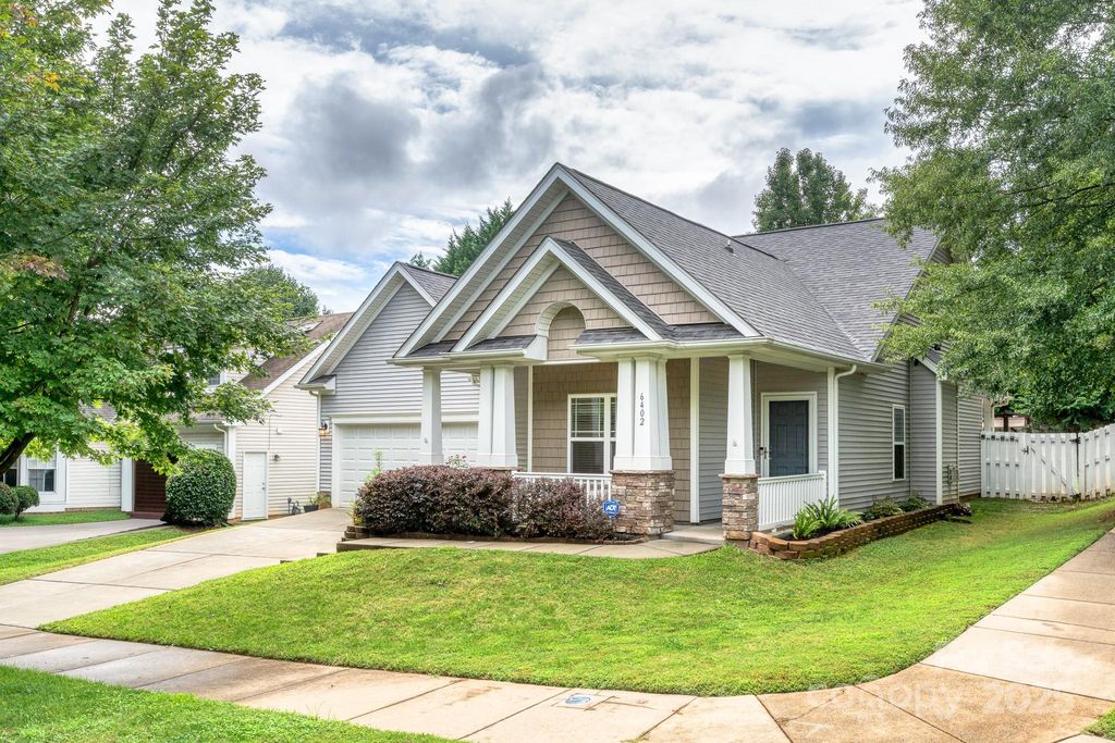 6402 Colonial Garden Drive, Huntersville, NC 28078
