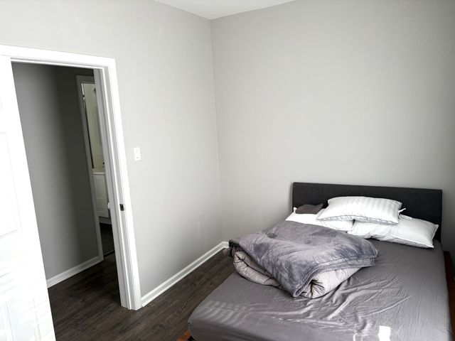 2917 W Pershing Road 2, Chicago, IL 60632