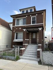 2917 W Pershing Road 2, Chicago, IL 60632
