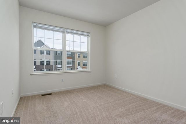 5155 LAUREL VALLEY LANE, Enola, PA 17025