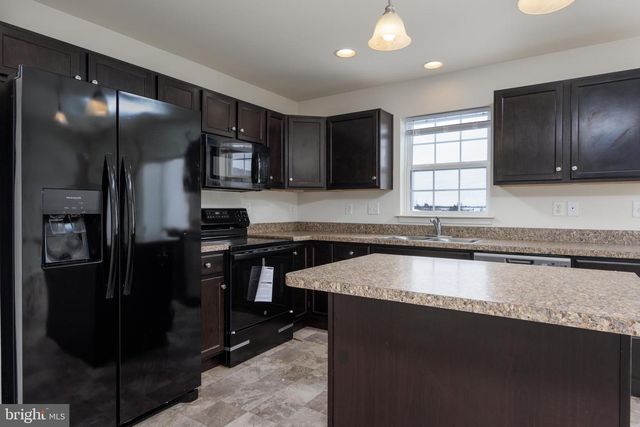 5155 LAUREL VALLEY LANE, Enola, PA 17025