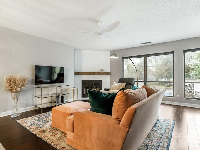 1612 Sharon Road W 68, Charlotte, NC 28210