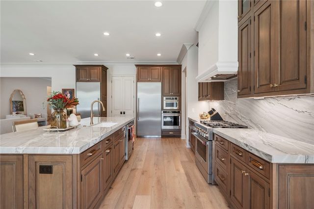 300 Timber Street, College Station, TX 77840