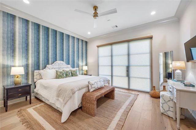 300 Timber Street, College Station, TX 77840