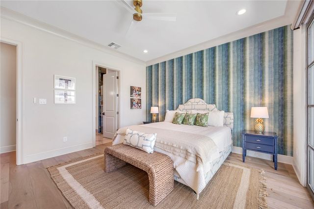 300 Timber Street, College Station, TX 77840