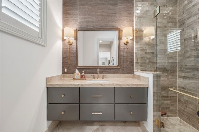 300 Timber Street, College Station, TX 77840