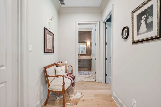 300 Timber Street, College Station, TX 77840