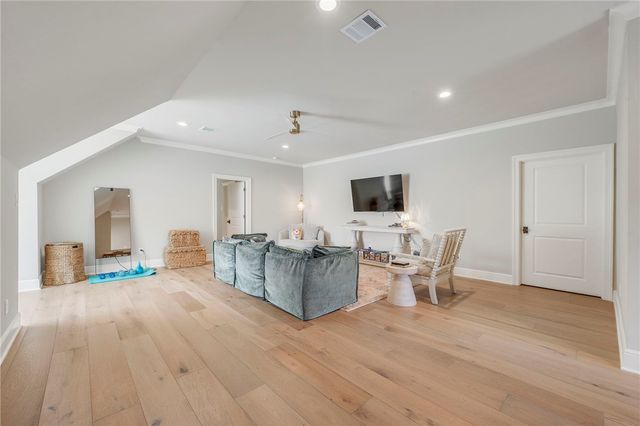 300 Timber Street, College Station, TX 77840