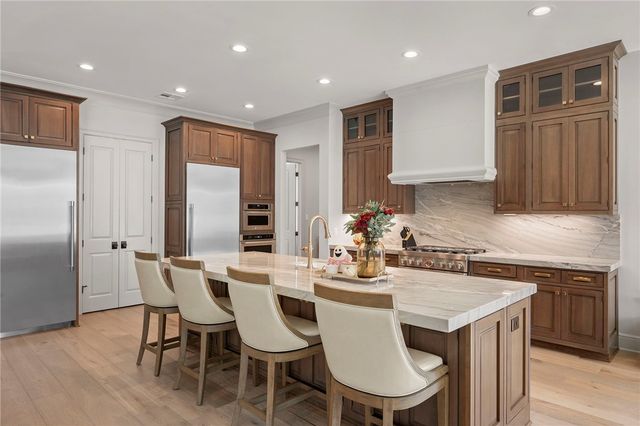 300 Timber Street, College Station, TX 77840