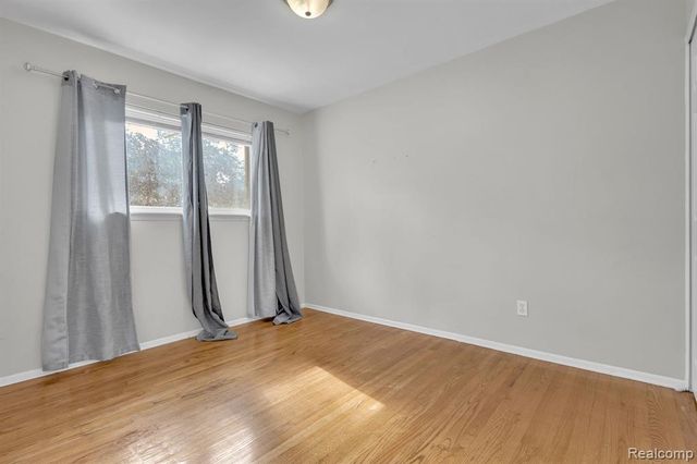 23520 Brandywynne Street, Southfield, MI 48033