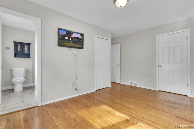 23520 Brandywynne Street, Southfield, MI 48033