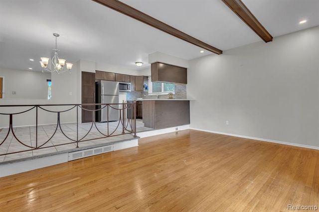 23520 Brandywynne Street, Southfield, MI 48033