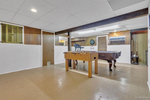 23520 Brandywynne Street, Southfield, MI 48033