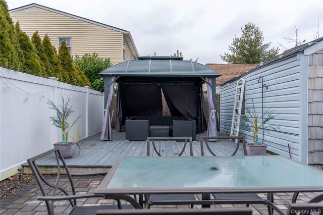 202 Emerson Place, Valley Stream, NY 11580