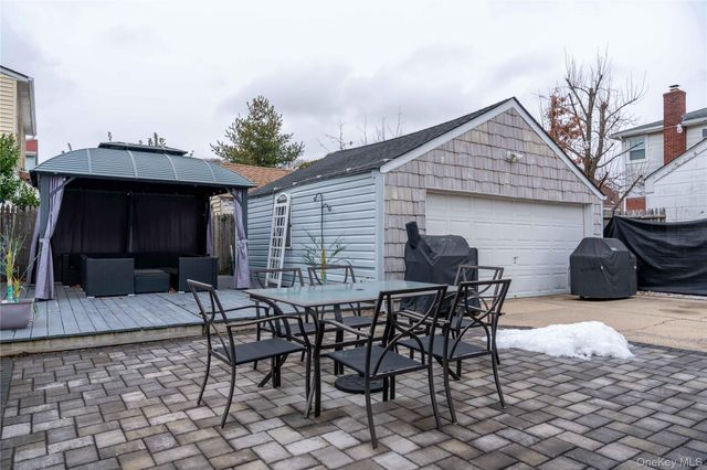 202 Emerson Place, Valley Stream, NY 11580