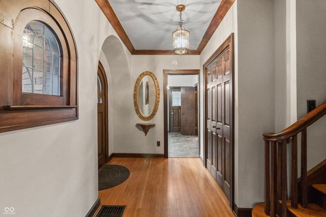 5143 E Pleasant Run Parkway South Drive, Indianapolis, IN 46219