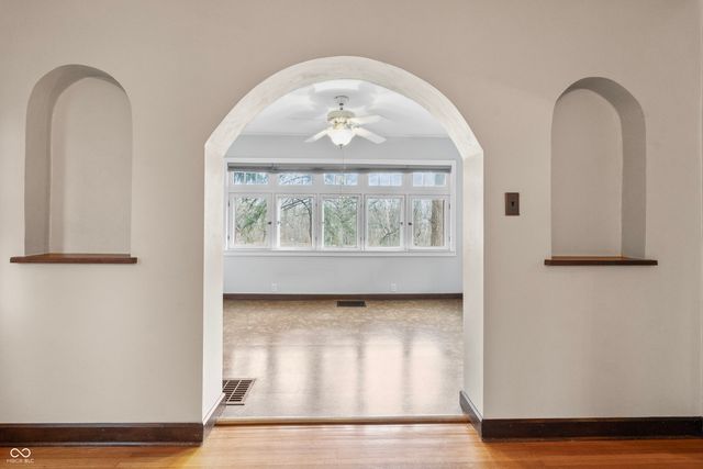 5143 E Pleasant Run Parkway South Drive, Indianapolis, IN 46219