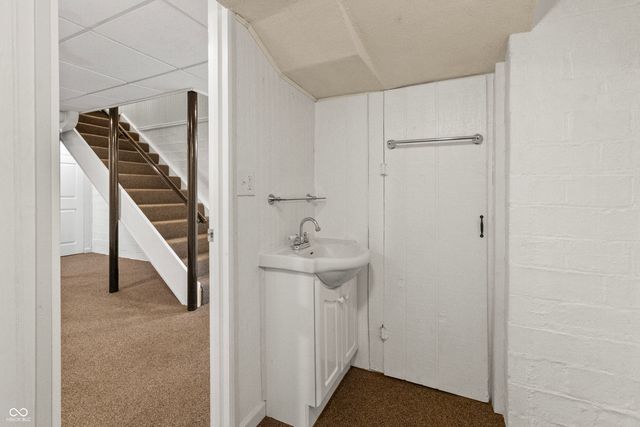 5143 E Pleasant Run Parkway South Drive, Indianapolis, IN 46219