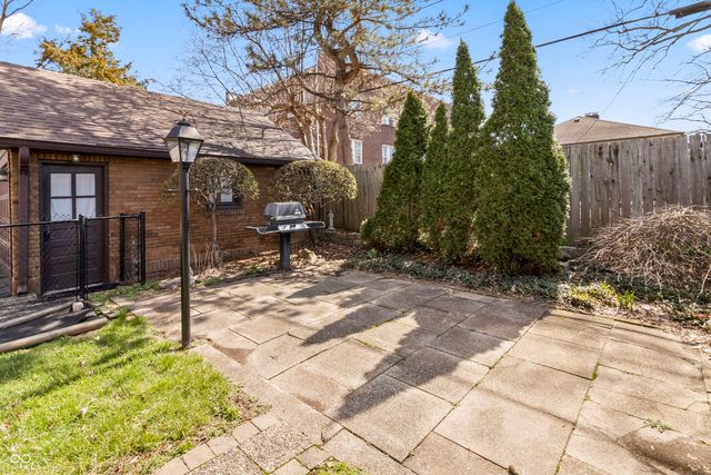 5143 E Pleasant Run Parkway South Drive, Indianapolis, IN 46219