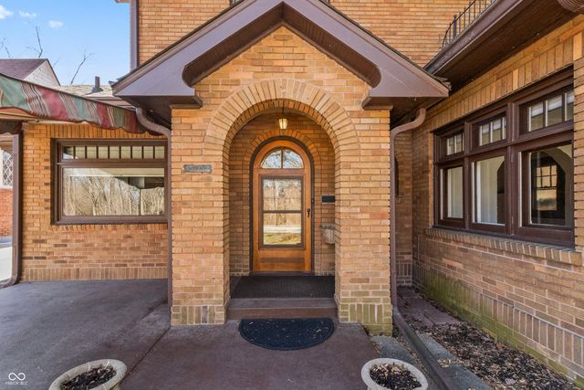 5143 E Pleasant Run Parkway South Drive, Indianapolis, IN 46219