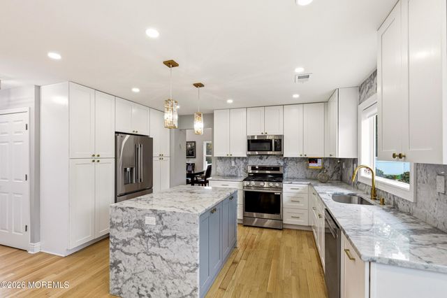 1974 Country Trce, Toms River, NJ 08753
