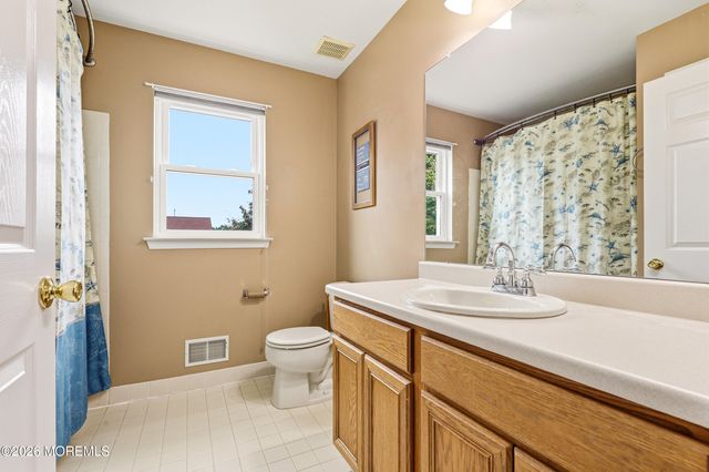 1974 Country Trce, Toms River, NJ 08753