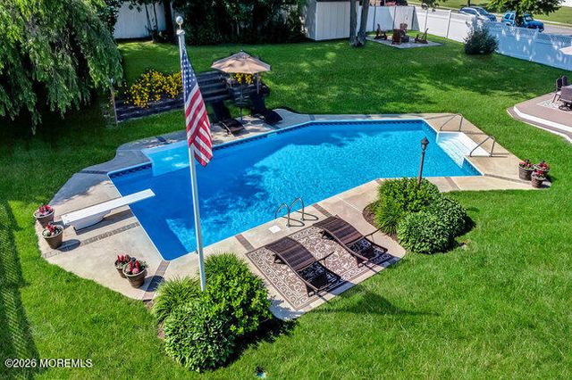 1974 Country Trce, Toms River, NJ 08753