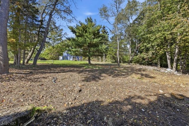 125 Milton Rd, Jefferson Twp., NJ 07438