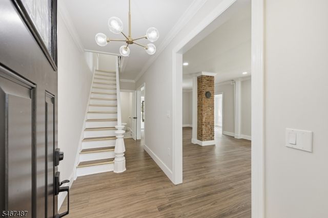 125 Milton Rd, Jefferson Twp., NJ 07438