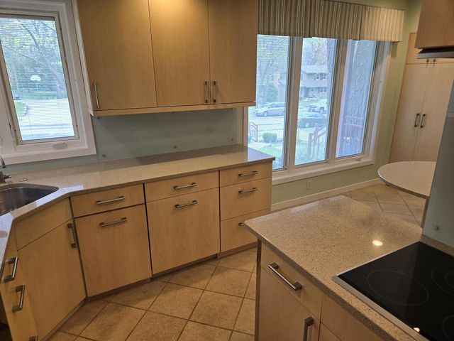 6625 Boulder Lane, Middleton, WI 53562
