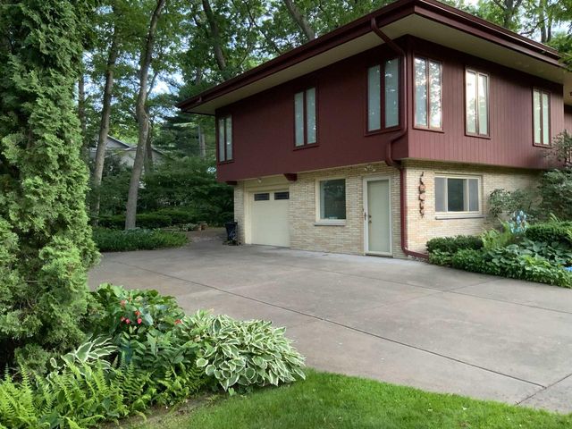 6625 Boulder Lane, Middleton, WI 53562