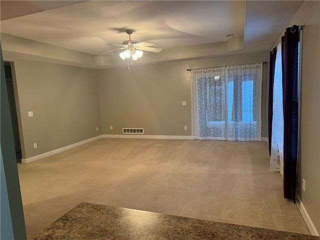 905 MERCURY Way, Raymore, MO 64083