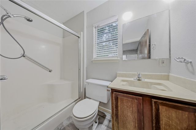 225 Glendale Dr, Corpus Christi, TX 78404