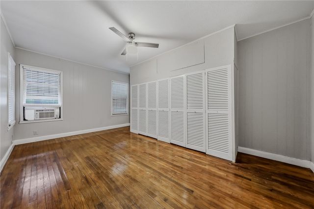 225 Glendale Dr, Corpus Christi, TX 78404