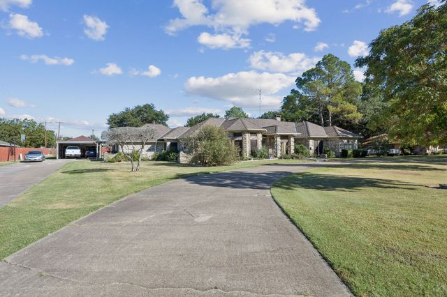 832 Villa Siete, Mesquite, TX 75181