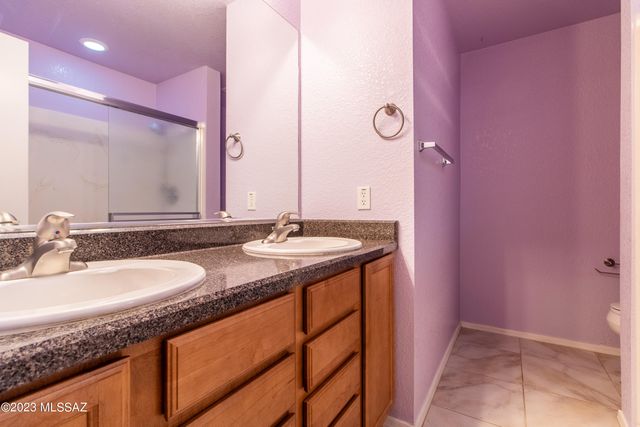 7753 W Oak Stream Road, Tucson, AZ 85743