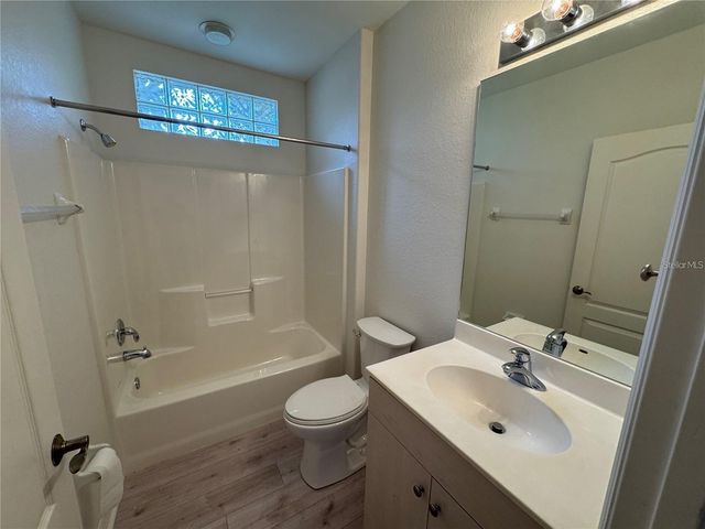 315 AUBURN WOODS CIRCLE, Venice, FL 34292