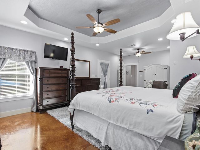 138 Wood Hollow CT, Bastrop, TX 78602