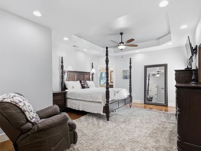 138 Wood Hollow CT, Bastrop, TX 78602