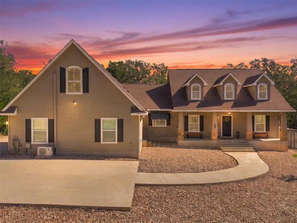 138 Wood Hollow CT, Bastrop, TX 78602