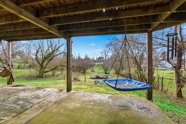 545 Aztec Trail, Frankfort, KY 40601