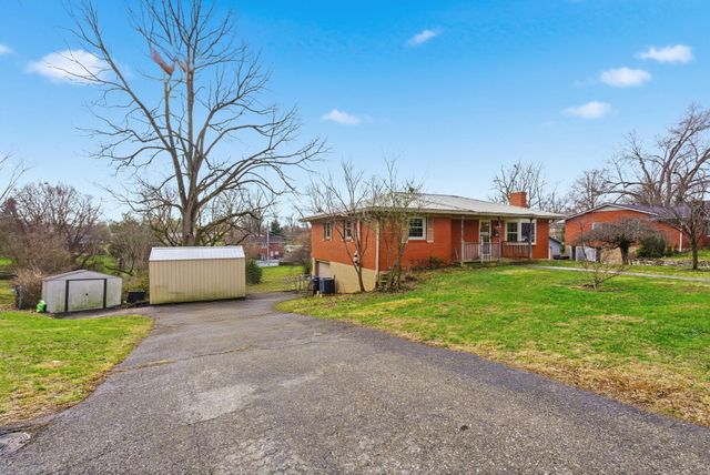 545 Aztec Trail, Frankfort, KY 40601