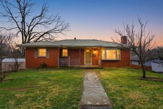 545 Aztec Trail, Frankfort, KY 40601