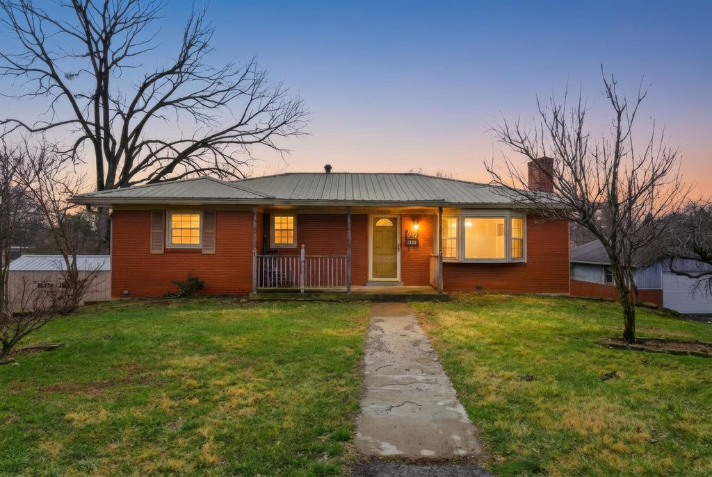 545 Aztec Trail, Frankfort, KY 40601