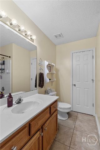 1101 Montclair Drive, Hinesville, GA 31313