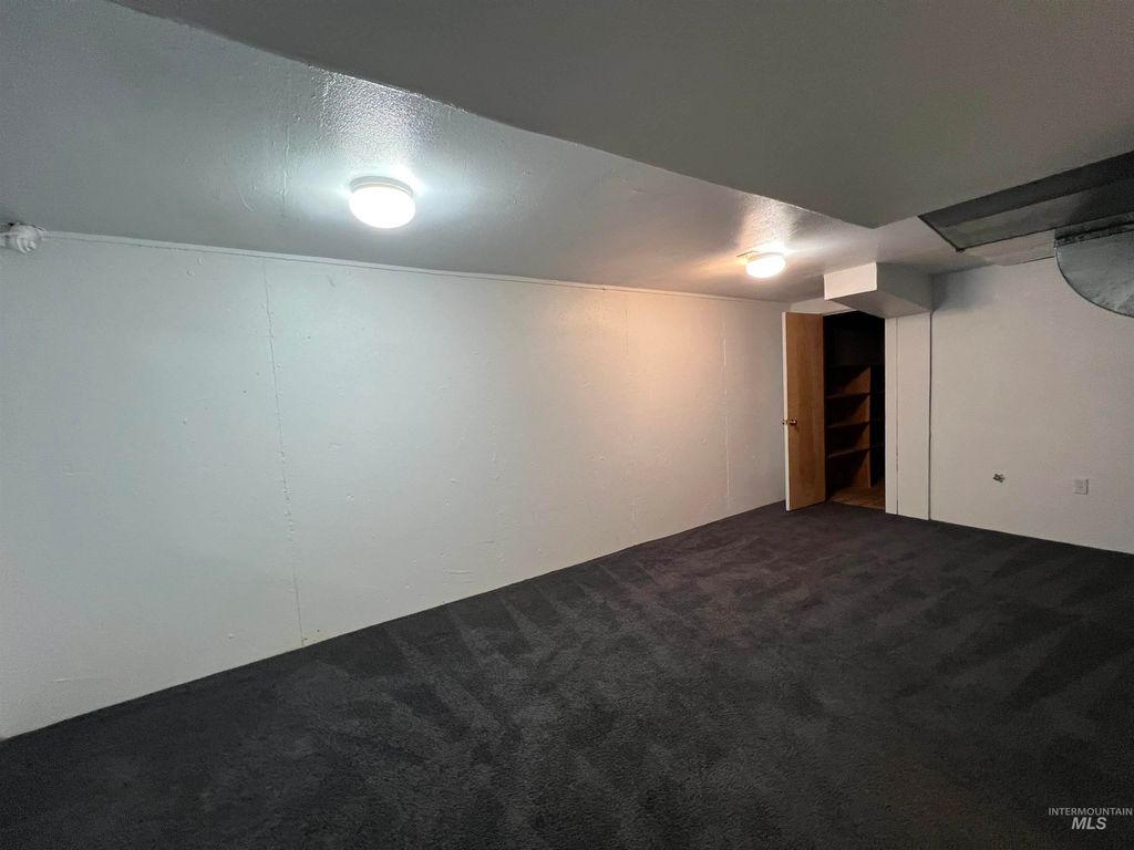 2405 Sunset #2, Ontario, OR 97914 photo 10