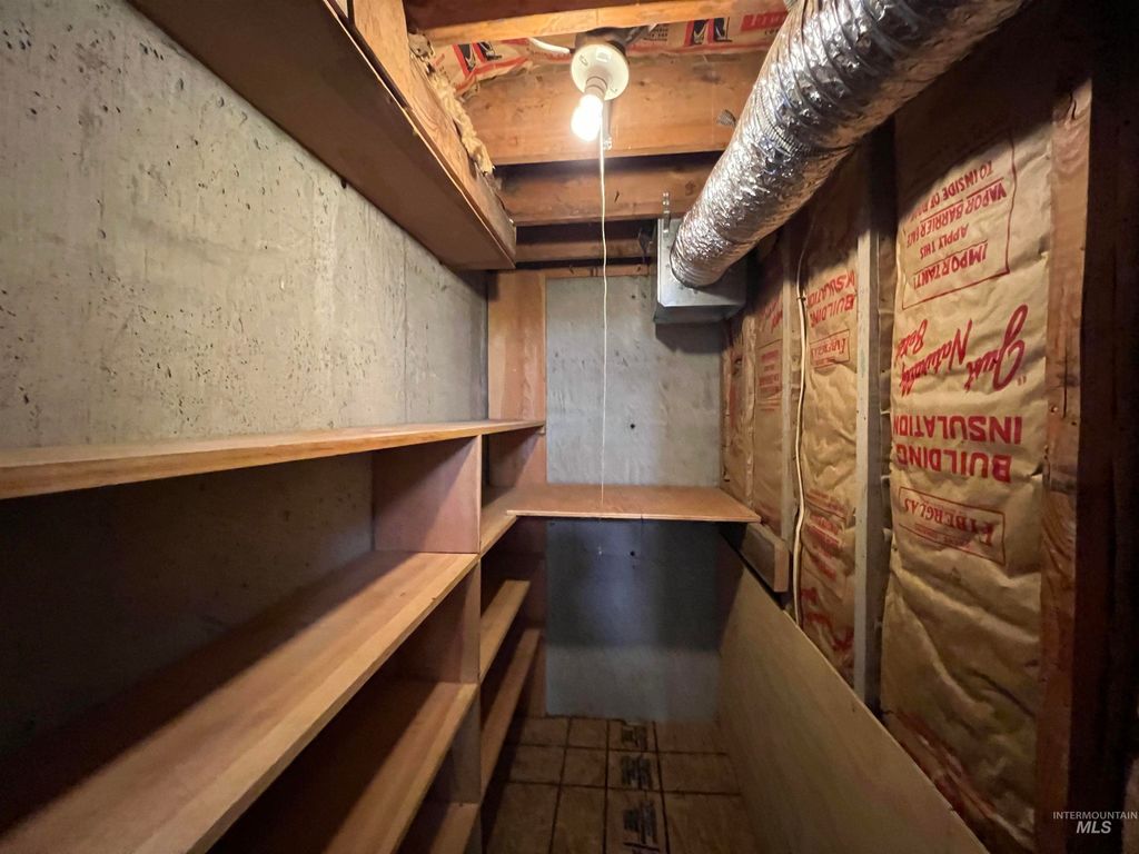 2405 Sunset #2, Ontario, OR 97914 photo 25