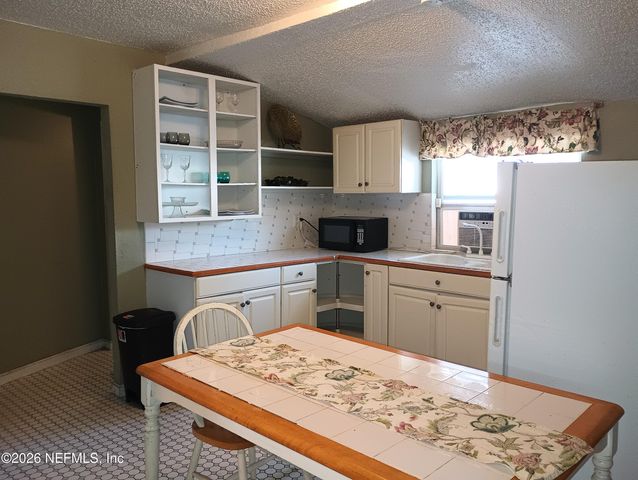 6136 BAGLEY Road, Jacksonville, FL 32209