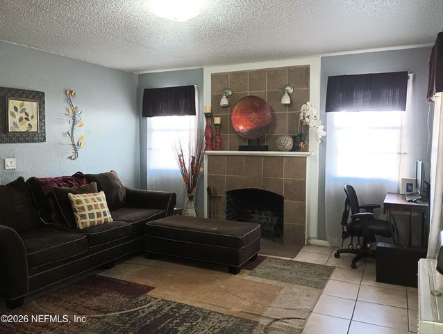 6136 BAGLEY Road, Jacksonville, FL 32209